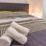 Cozy With Free Parking Apartman Várna