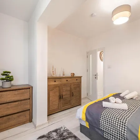 Cozy With Free Parking ヴァルナ