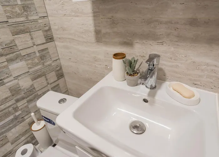 Cozy With Free Parking アパート