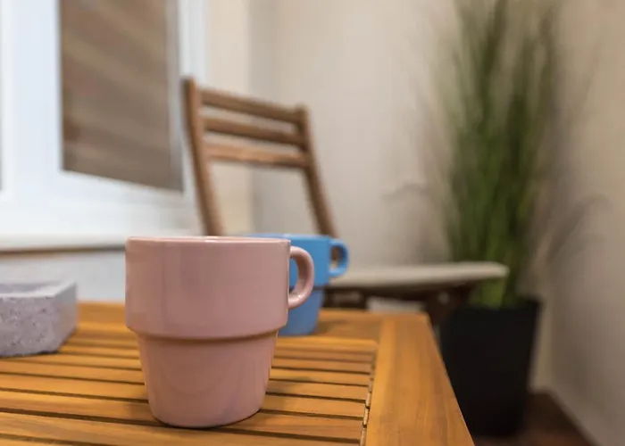 アパート Cozy With Free Parking ヴァルナ