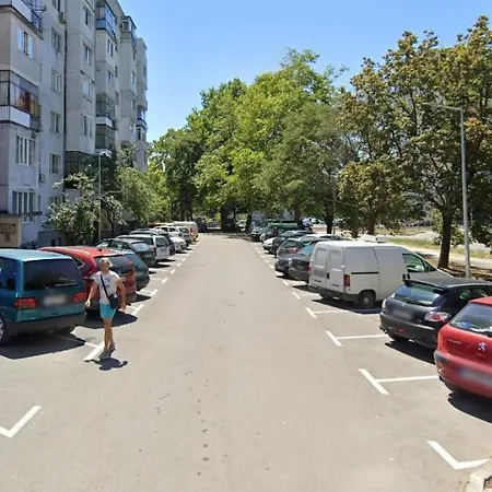 Cozy With Free Parking Apartment Varna