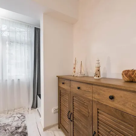 Cozy With Free Parking * Varna