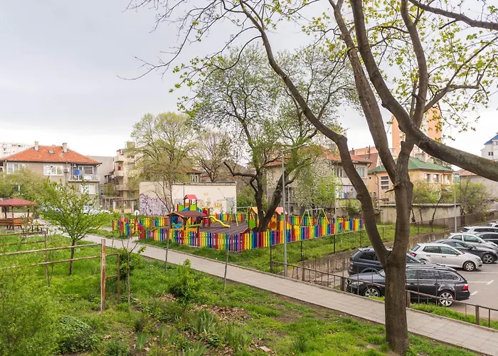 Cozy With Free Parking Appartement *